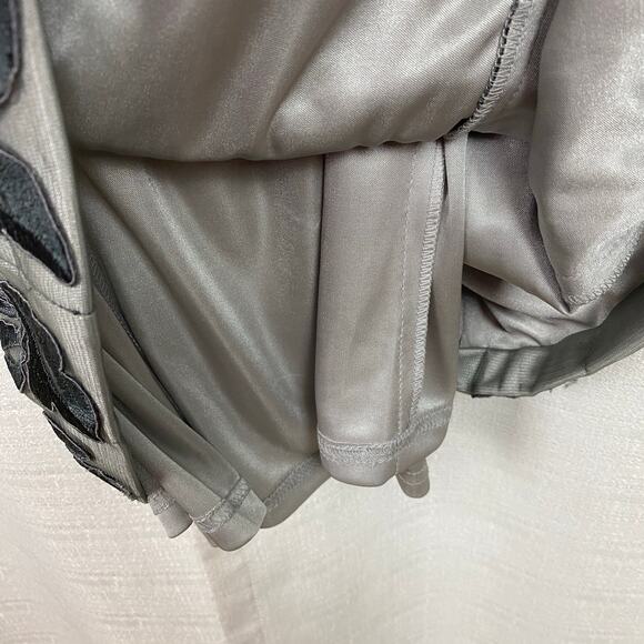 Sue Wong Nocturne Grey Ribbon Embroidered Sheath Cocktail Dress Sz.2 - Picture 13 of 14